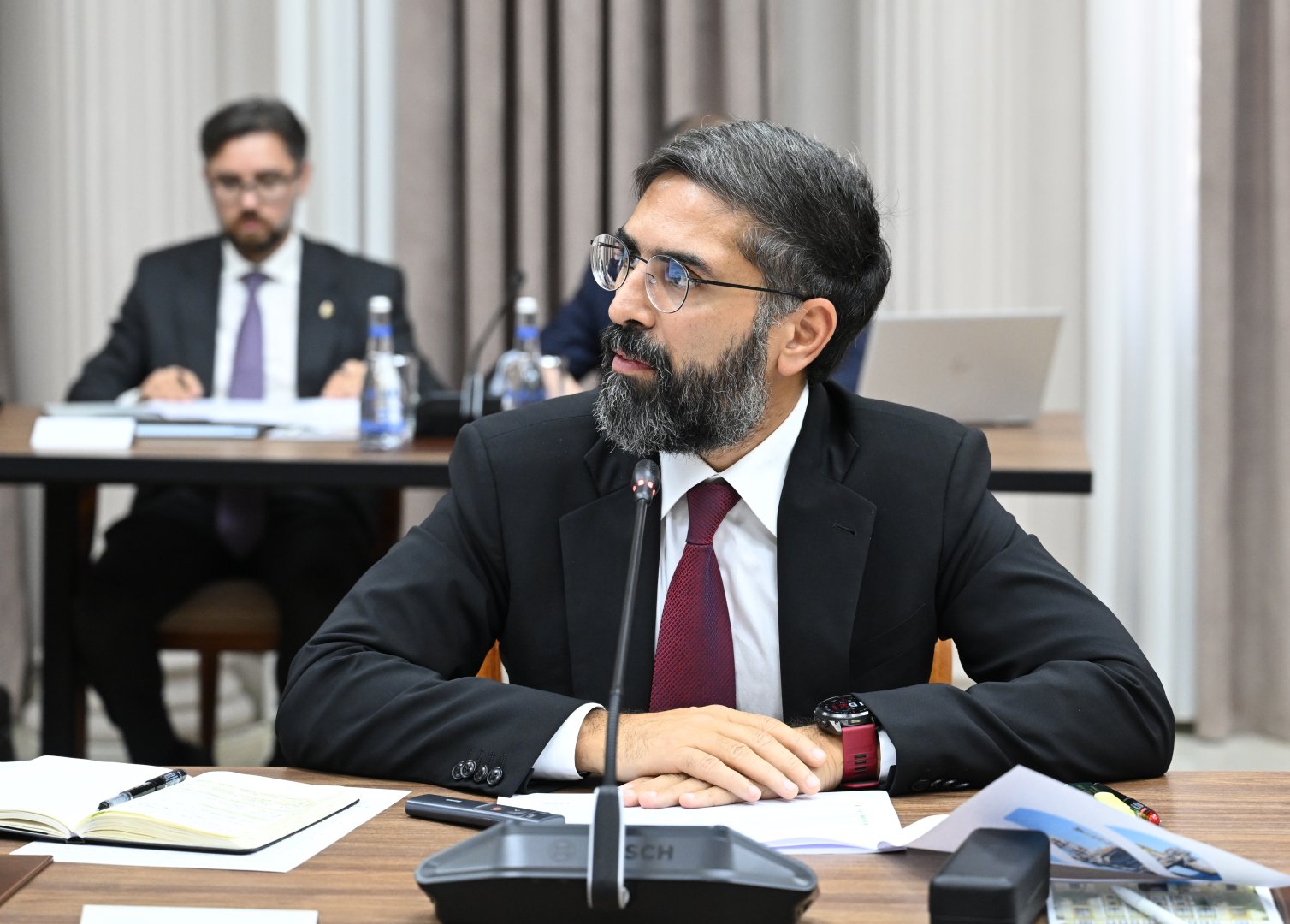 Azerbaijan’s Economic Council discusses oil refining modernization (PHOTO)