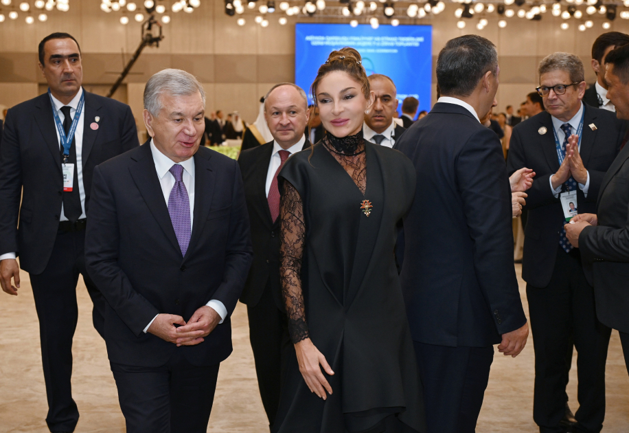 Dinner hosted on behalf of President Ilham Aliyev in honor of participants of 7th CICA Summit (PHOTO/VIDEO)