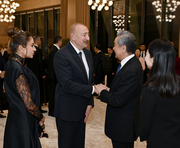 Dinner hosted on behalf of President Ilham Aliyev in honor of participants of 7th CICA Summit (PHOTO/VIDEO)
