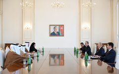 President Ilham Aliyev receives Bahrain's Minister of Foreign Affairs (PHOTO)