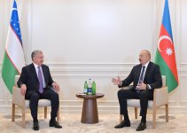 President Ilham Aliyev meets with President of Uzbekistan (PHOTO/VIDEO)
