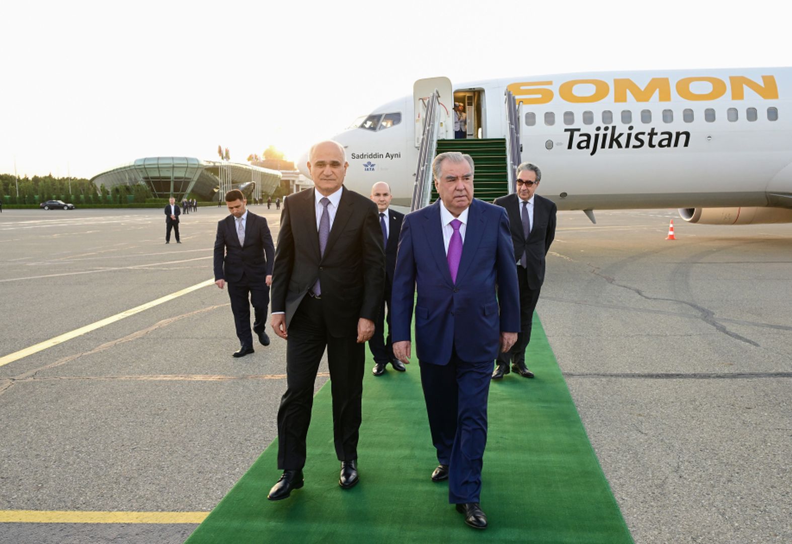 Tajikistan’s Rahmon arrives in Baku for 7th CICA summit (PHOTO)