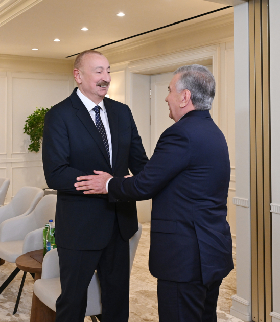 President Ilham Aliyev meets with President of Uzbekistan (PHOTO/VIDEO)