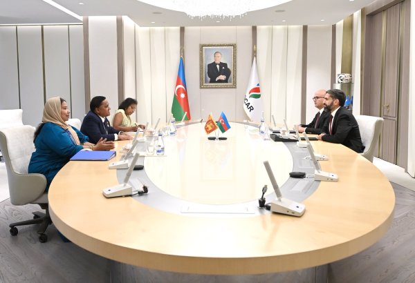 SOCAR, Sri Lankan firms discuss energy cooperation at CICA summit (PHOTO)