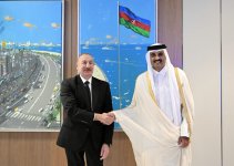 President Ilham Aliyev meets with Amir of State of Qatar (PHOTO)