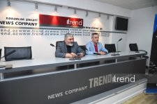 Baku Network discusses foreign influence with students (PHOTO/VIDEO)