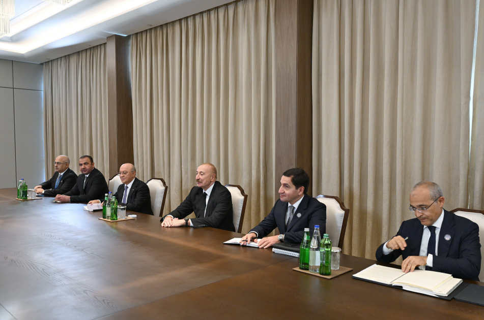 President Ilham Aliyev meets with Amir of State of Qatar (PHOTO)