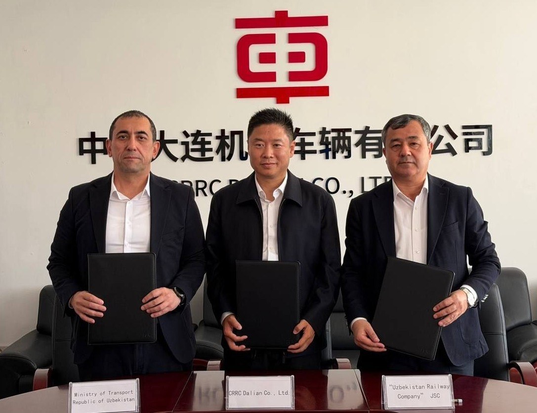 Uzbekistan signs MoU with China’s CRRC Dalian on rail, metro cooperation