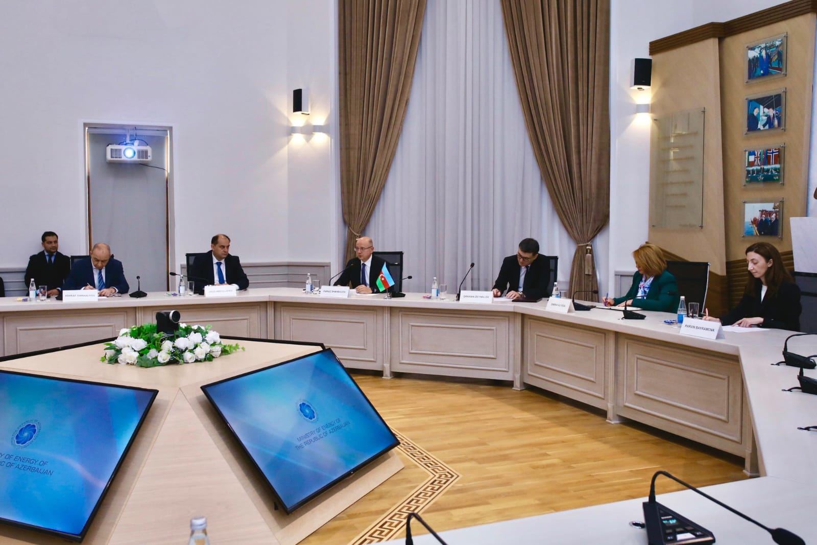 Azerbaijan supplies over 1.1M tons of crude oil to Vietnam since 2023 (PHOTO)
