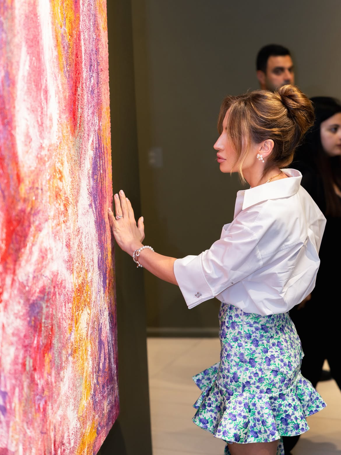 Alena Aliyeva shares post from Anar Huseynzade’s exhibition “O” (PHOTO)