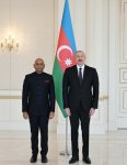 President Ilham Aliyev receives India’s newly appointed ambassador to Azerbaijan (PHOTO)