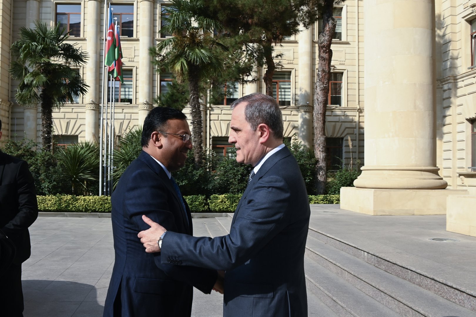 Azerbaijan, Bangladesh discuss expanding bilateral cooperation (PHOTO)