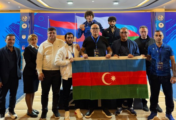Azerbaijani weightlifter wins three bronze medals at European Championships