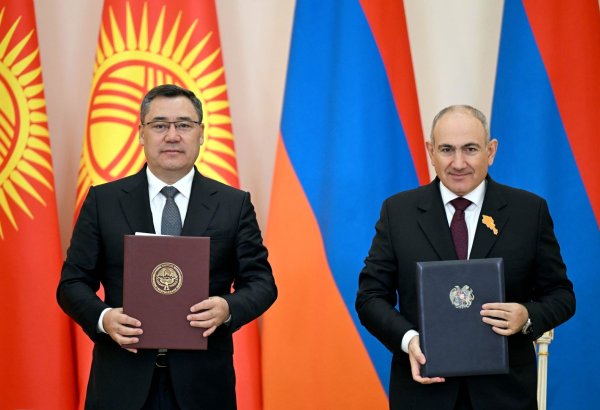 Kyrgyzstan, Armenia sign series of bilateral documents