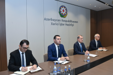 Azerbaijani FM, outgoing Japanese envoy discuss trade, energy ties (PHOTO)