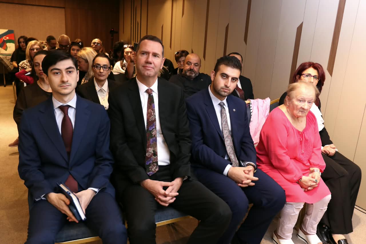 Azerbaijani diaspora discusses national unity at Thessaloniki meeting (PHOTO)