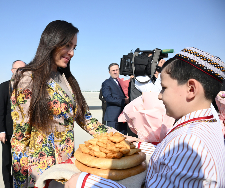 Heydar Aliyev Foundation VP Leyla Aliyeva pays visit to Turkmenistan (PHOTO)