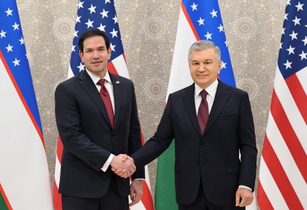 Uzbekistan, U.S. sign agreements worth $12 billion