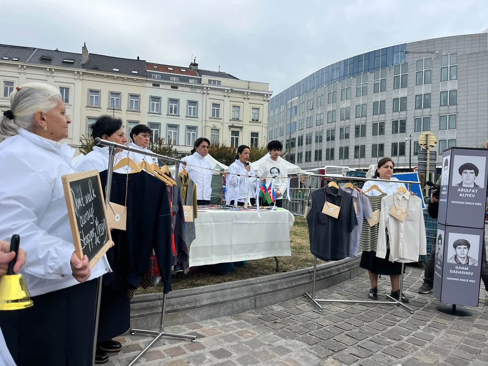 Azerbaijani families of missing persons stage protest outside European Parliament (PHOTO)