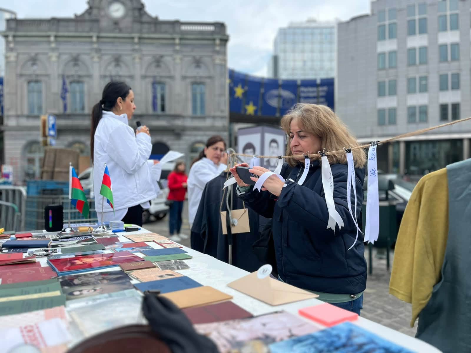 Azerbaijani families of missing persons stage protest outside European Parliament (PHOTO)