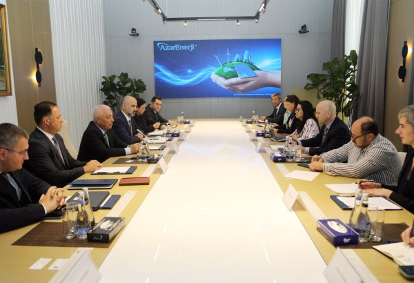 Azerbaijan's AzerEnergy, World Bank delegations hold meeting