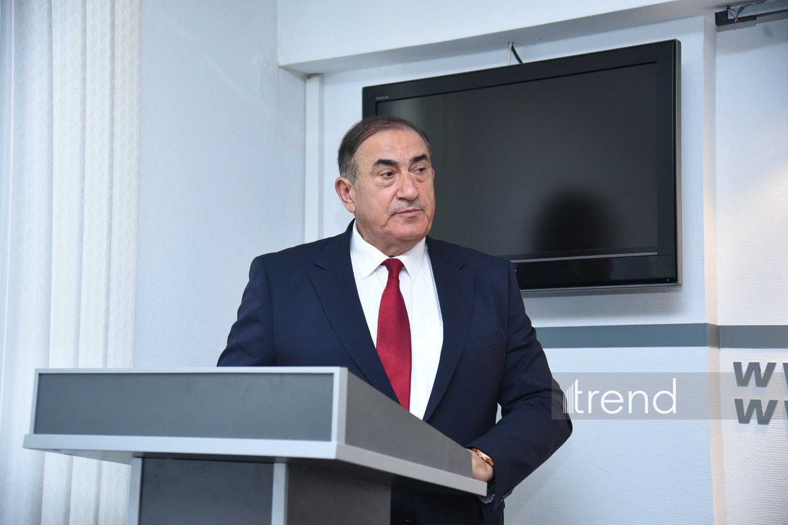 Azerbaijani security veteran presents book “View through security prism” (PHOTO/VIDEO)