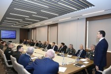 Azerbaijan’s MFA meets National Defense University course attendees (PHOTO)
