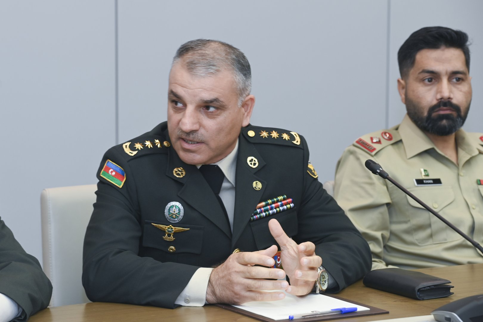 Azerbaijan’s MFA meets National Defense University course attendees (PHOTO)