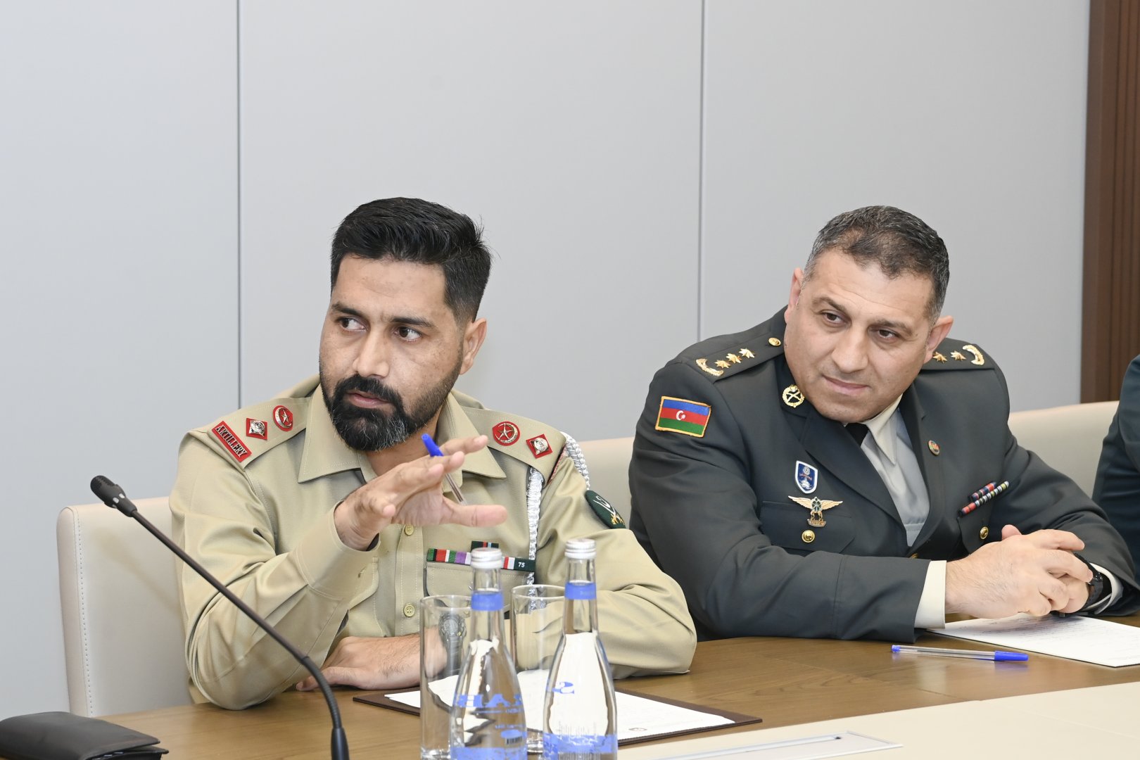 Azerbaijan’s MFA meets National Defense University course attendees (PHOTO)