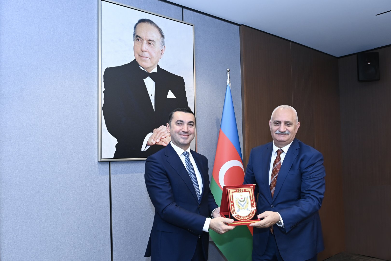 Azerbaijan’s MFA meets National Defense University course attendees (PHOTO)
