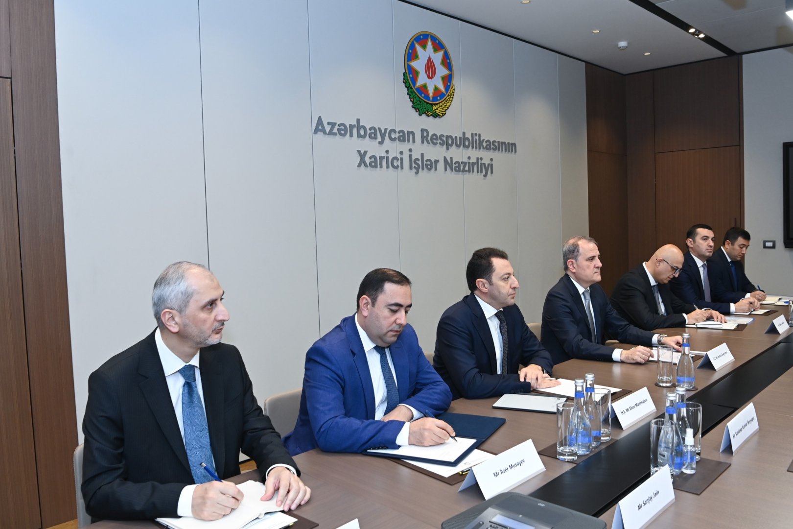Azerbaijan, India discuss bilateral, regional issues (PHOTO)