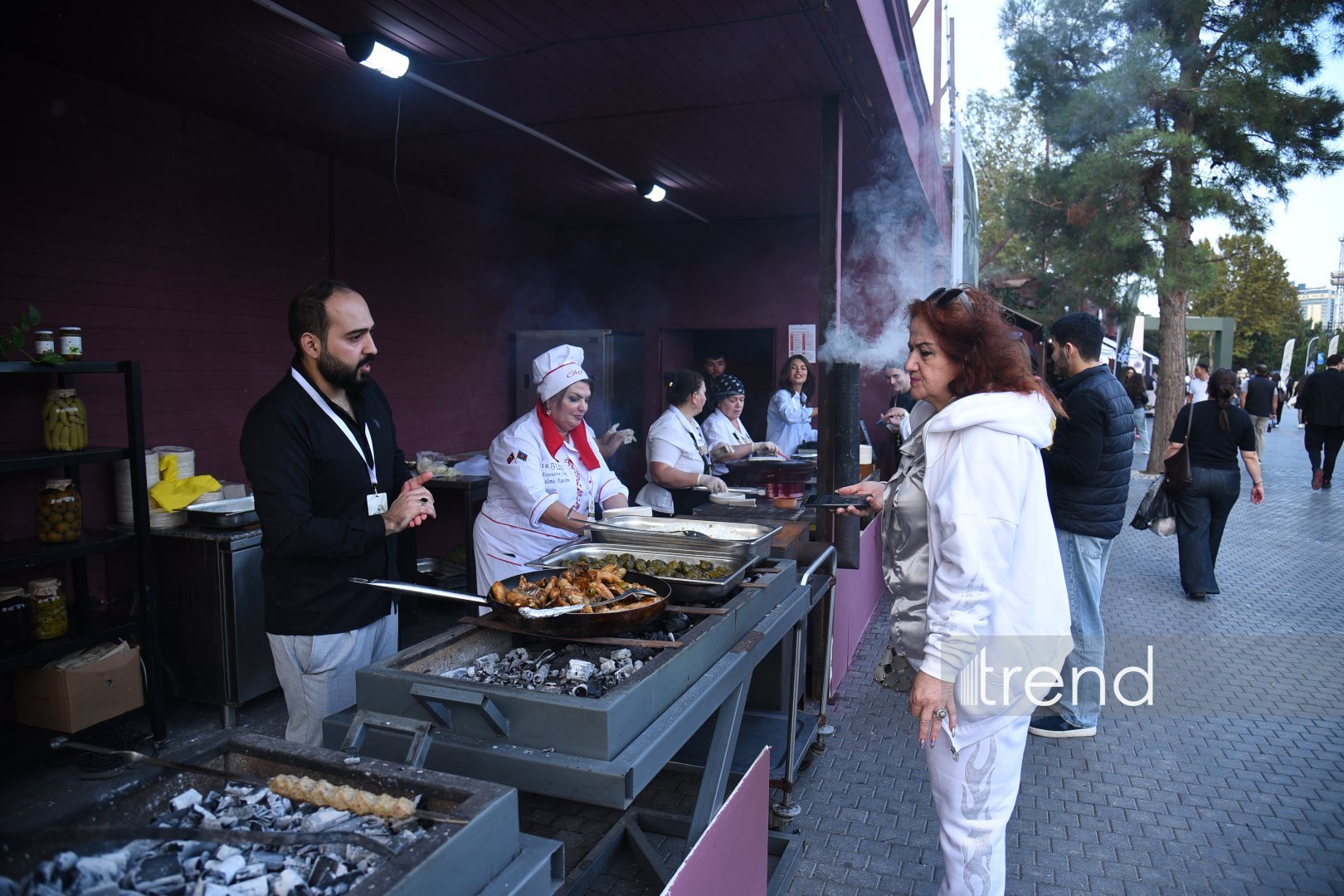 Baku Olive Festival kicks off with three days of food, traditions and concerts (PHOTO)