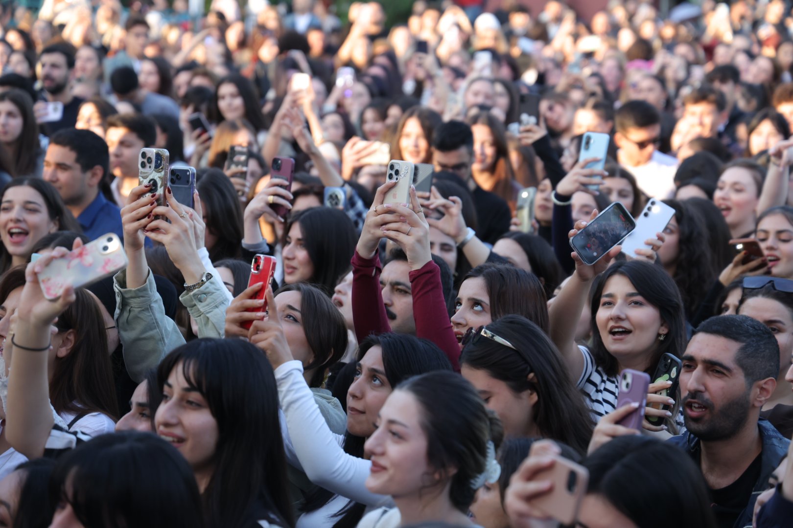 Olive Festival continues in Baku with rich musical program (PHOTO)