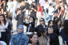 Olive Festival continues in Baku with rich musical program (PHOTO)