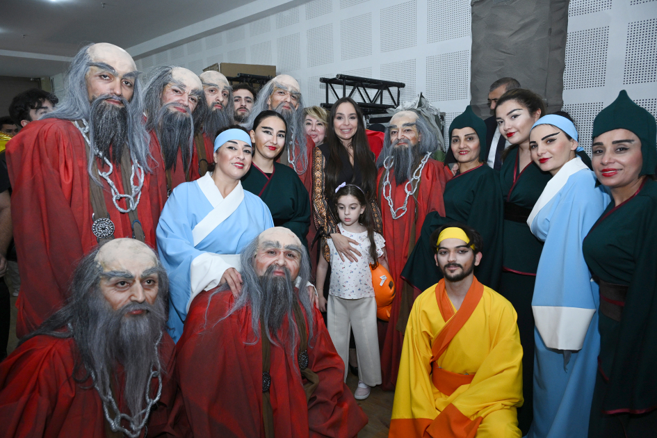 Heydar Aliyev Foundation VP Leyla Aliyeva attends premiere of opera “Turandot” (PHOTO)