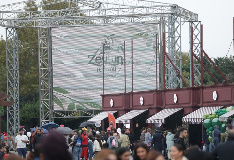 Olive Festival continues in Baku despite rainy weather (PHOTO)