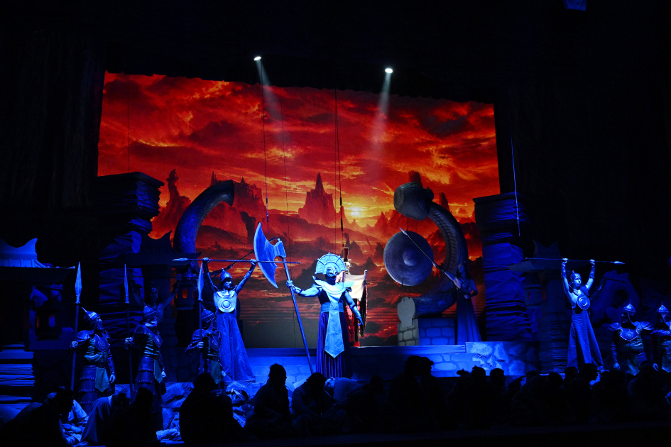 Heydar Aliyev Foundation VP Leyla Aliyeva attends premiere of opera “Turandot” (PHOTO)