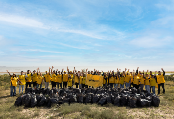 Hovsan beach cleaned as part of Yelo Bank’s “Bright Shores” campaign (PHOTO)