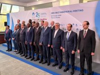 Azerbaijan's minister calls for immediate investment in gas supply (PHOTO)