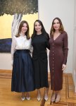 President Ilham Aliyev, First Lady Mehriban Aliyeva, and family members view retrospective exhibition “My Absheron: Plus” (PHOTO)