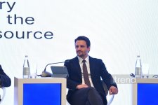 World Forum on Intercultural Dialogue hosts “Business Dialogue” panel session in Baku (PHOTO)