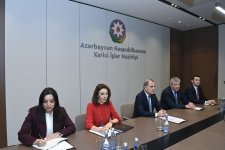 Azerbaijani FM, UN Tourism chief discuss expanding tourism cooperation (PHOTO)