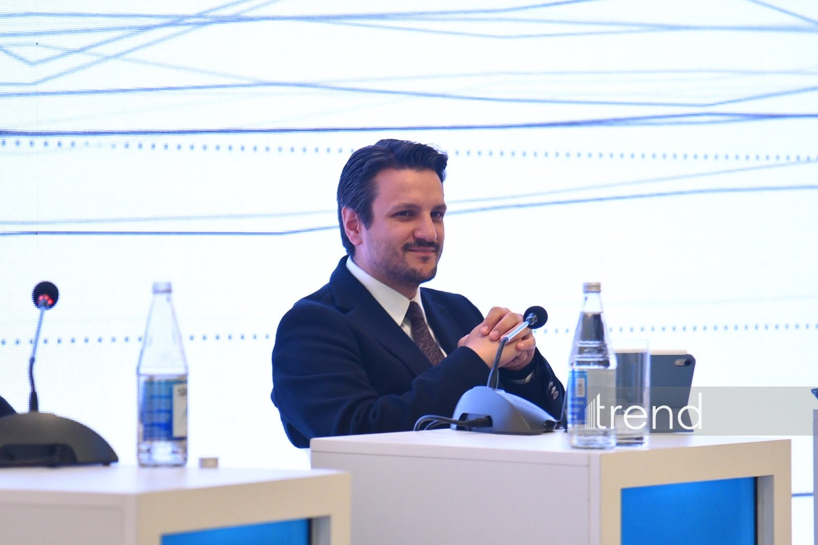 World Forum on Intercultural Dialogue hosts “Business Dialogue” panel session in Baku (PHOTO)