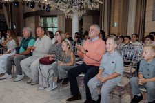 Leyla Aliyeva and Arzu Aliyeva attend concert presented as part of “Aria of Heaven” project (PHOTO)