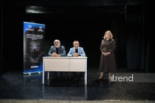 Baku Network discusses foreign influence with arts students (PHOTO/VIDEO)