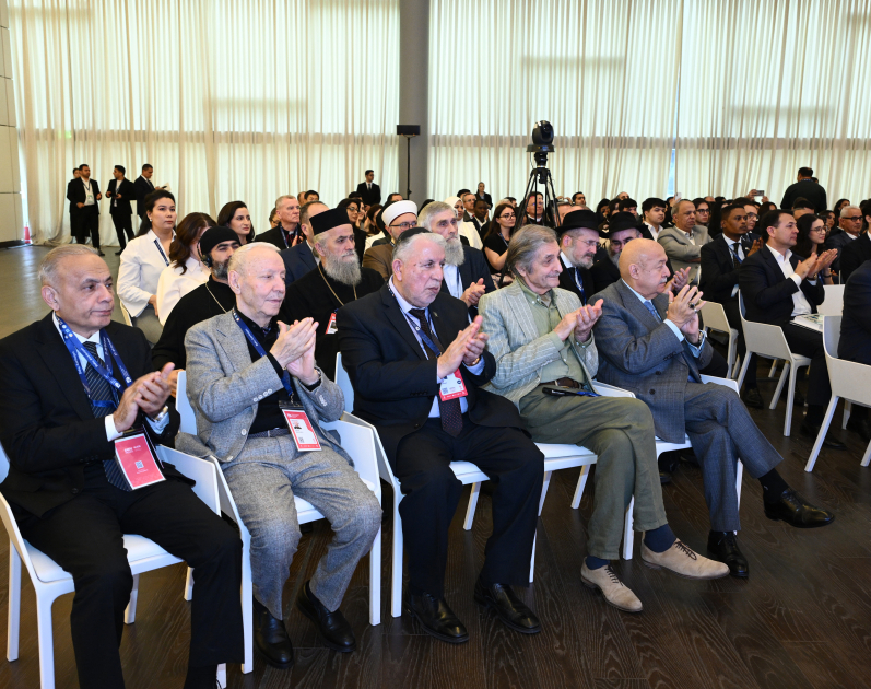 Heydar Aliyev Foundation VP Leyla Aliyeva attends presentation of 3rd edition of “Book of Peace” dedicated to Azerbaijan (PHOTO)