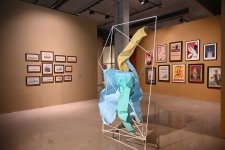 Leyla Aliyeva and Alena Aliyeva attend “ENGRAM” exhibition at Museum of Azerbaijani Painting (PHOTO)