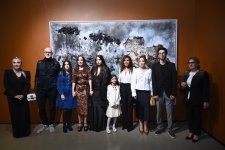 Leyla Aliyeva and Alena Aliyeva attend “ENGRAM” exhibition at Museum of Azerbaijani Painting (PHOTO)