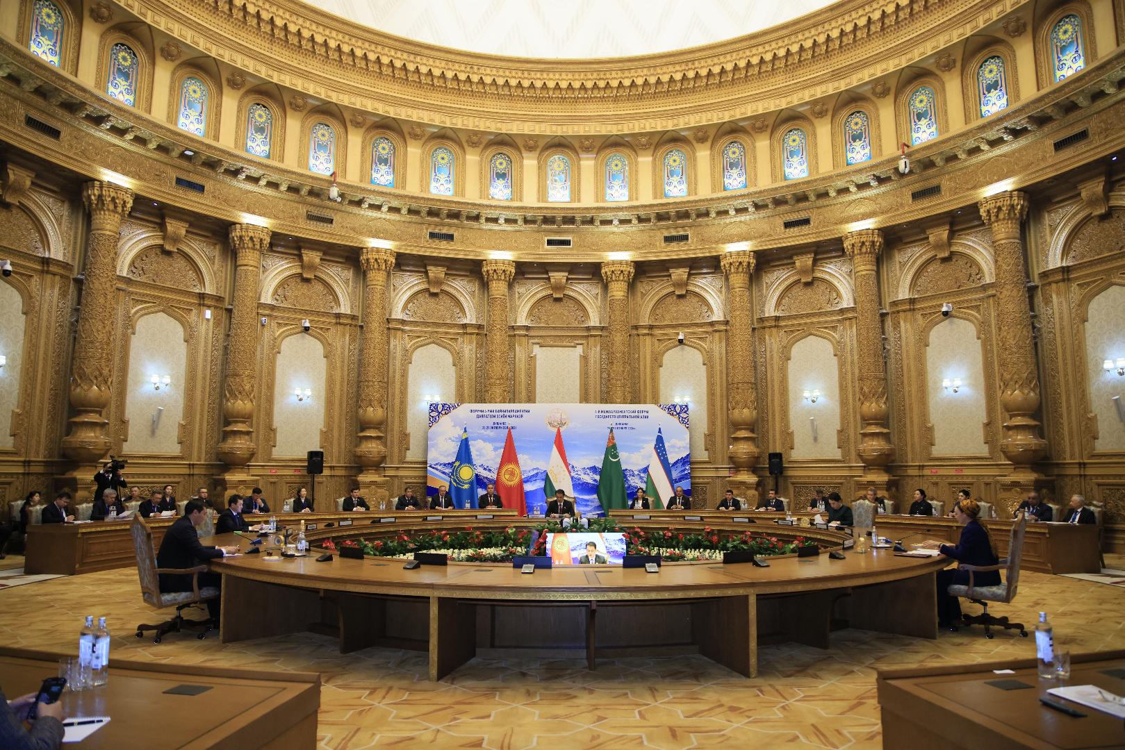 Kyrgyzstan calls for stronger interparliamentary ties in Central Asia