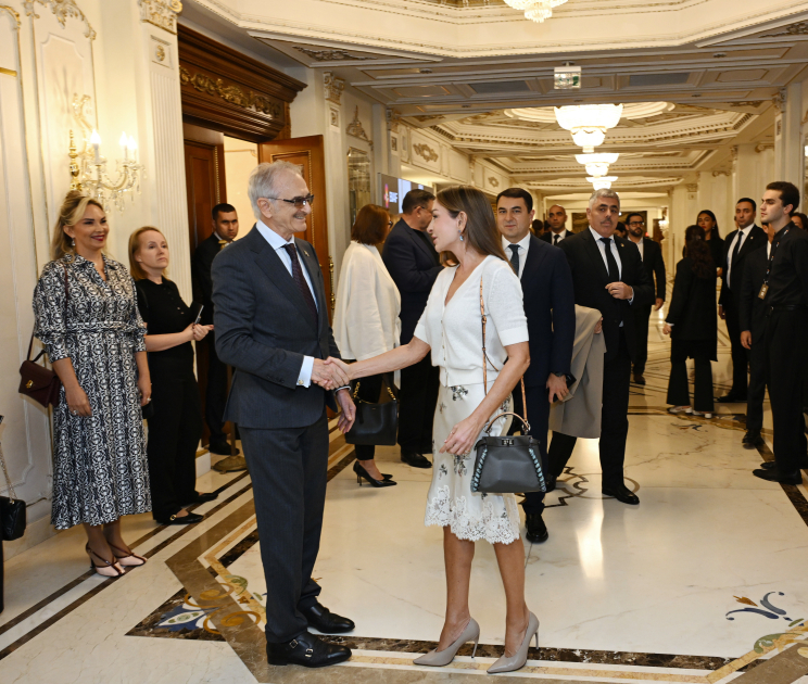 First Vice-President Mehriban Aliyeva attended performance of “The Seagull” (PHOTO)